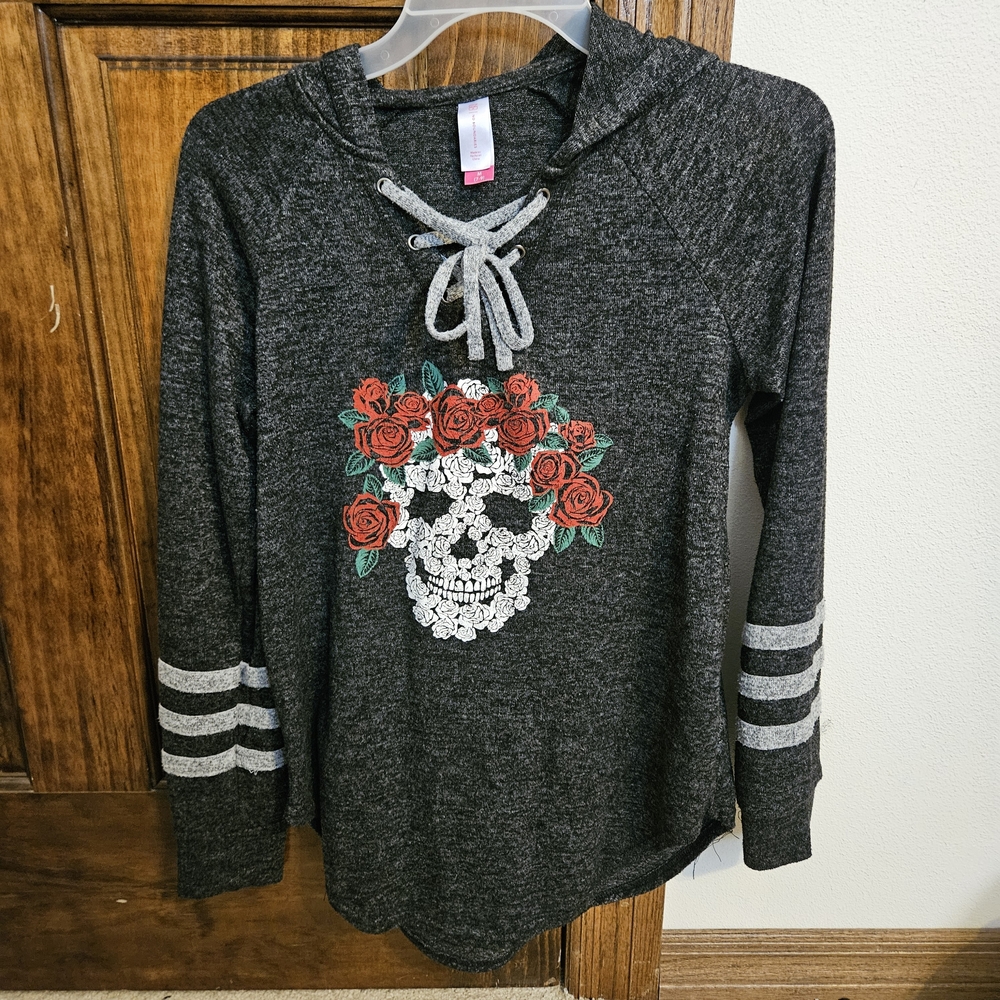 No Boundaries Black Long Sleeve with Skull and Roses